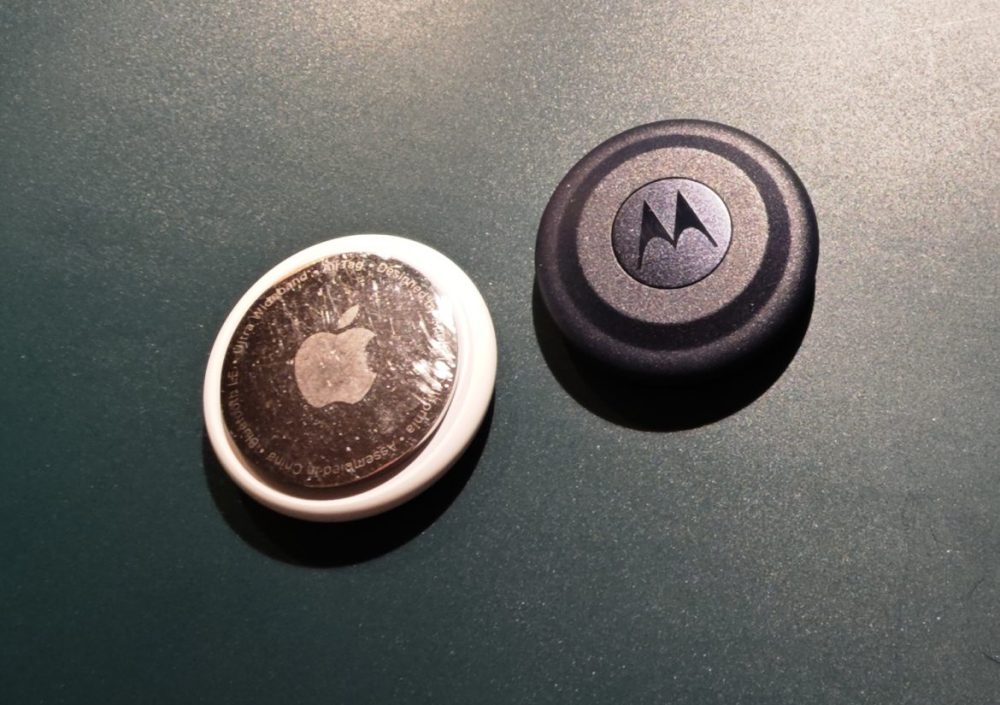 Motorola Moto Tag